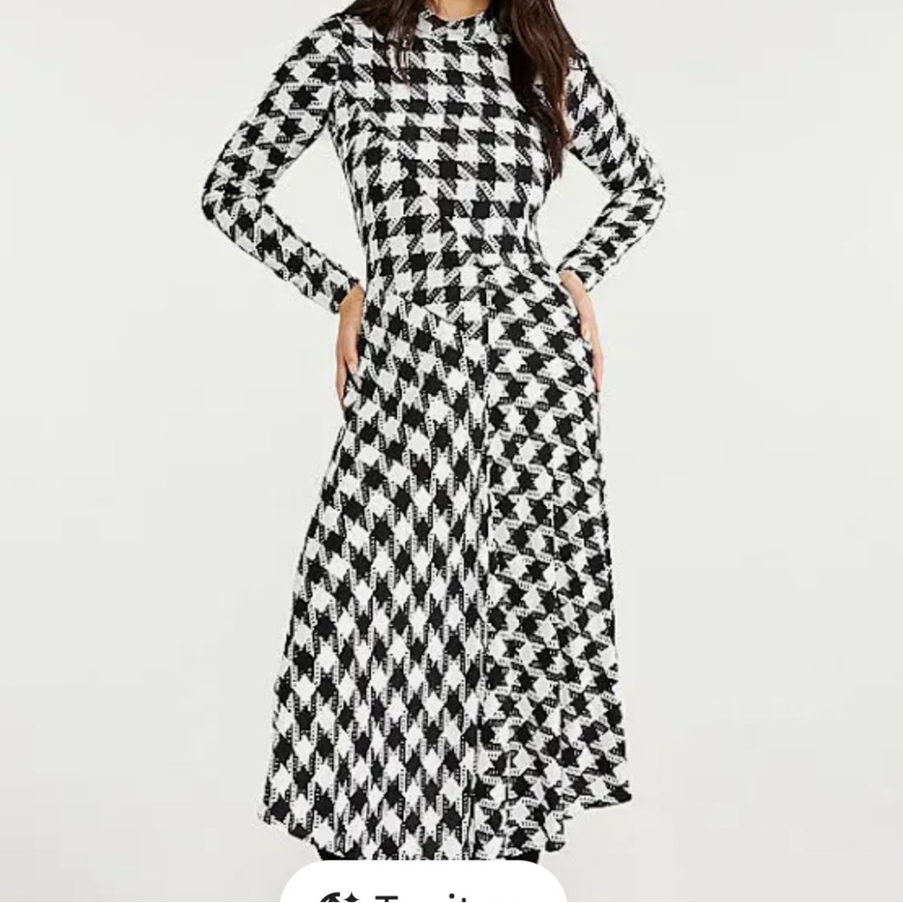 Ann Taylor Black and White Houndstooth Long Sleeve Dress Size 8